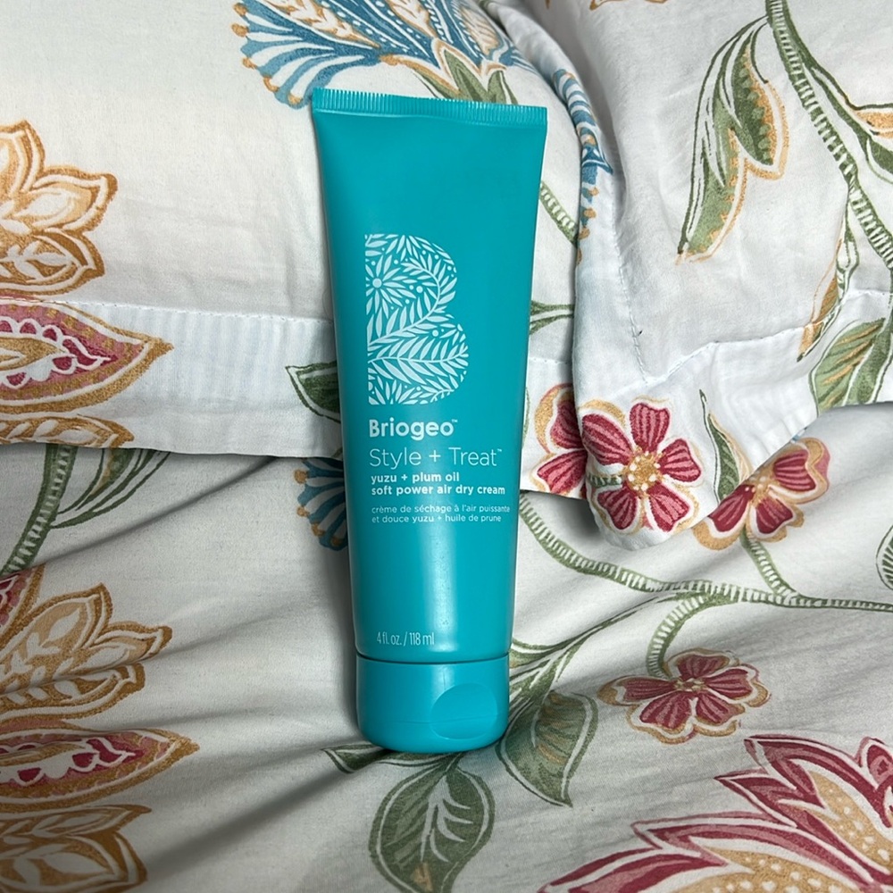 Briogeo Style + Treat - hair cream
